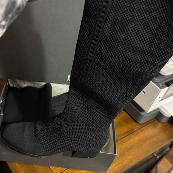 Eileen Fisher Textured Black Stretch Heeled Boots - Picture 5 of 5